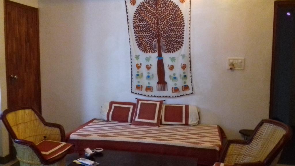 Silver Moon Haveli Udaipur Exterior photo